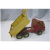 Image 3 : vintage metal tonka dump truck