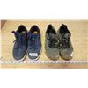 Image 1 : 2 Pairs of shoes - Men's sz 9 and 10.5 - used, good condition