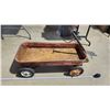 Image 4 : Vintage "Radio Flyer - 90" red wagon - 34" long x 15"w x 13.5"H