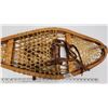 Image 2 : Excellent vintage wooden snow shoes - 42.5"Long x 14"W