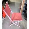 Image 2 : Vintage pink folding lawn chair