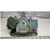 Image 4 : Christmas village lighted "Lamplight Manor" limited edition, house