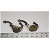 Image 3 : Pair of antique brass coat hooks
