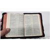 Image 5 : Antique 1911 Holy bible book