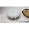 Image 4 : Scarce design - Brown flower Pyrex casserole dish, with lid