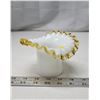 Image 4 : Fentew? Golden crest/trim milk glass dish