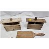 Image 3 : Pair of wooden butter molds, & wooden utensils