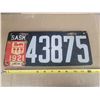 Image 1 : Sask 1919 porcelain license plate 43875 w/ 1921 license plate tag 19516