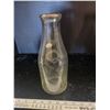 Image 2 : large Hill's Dairy milk bottle
