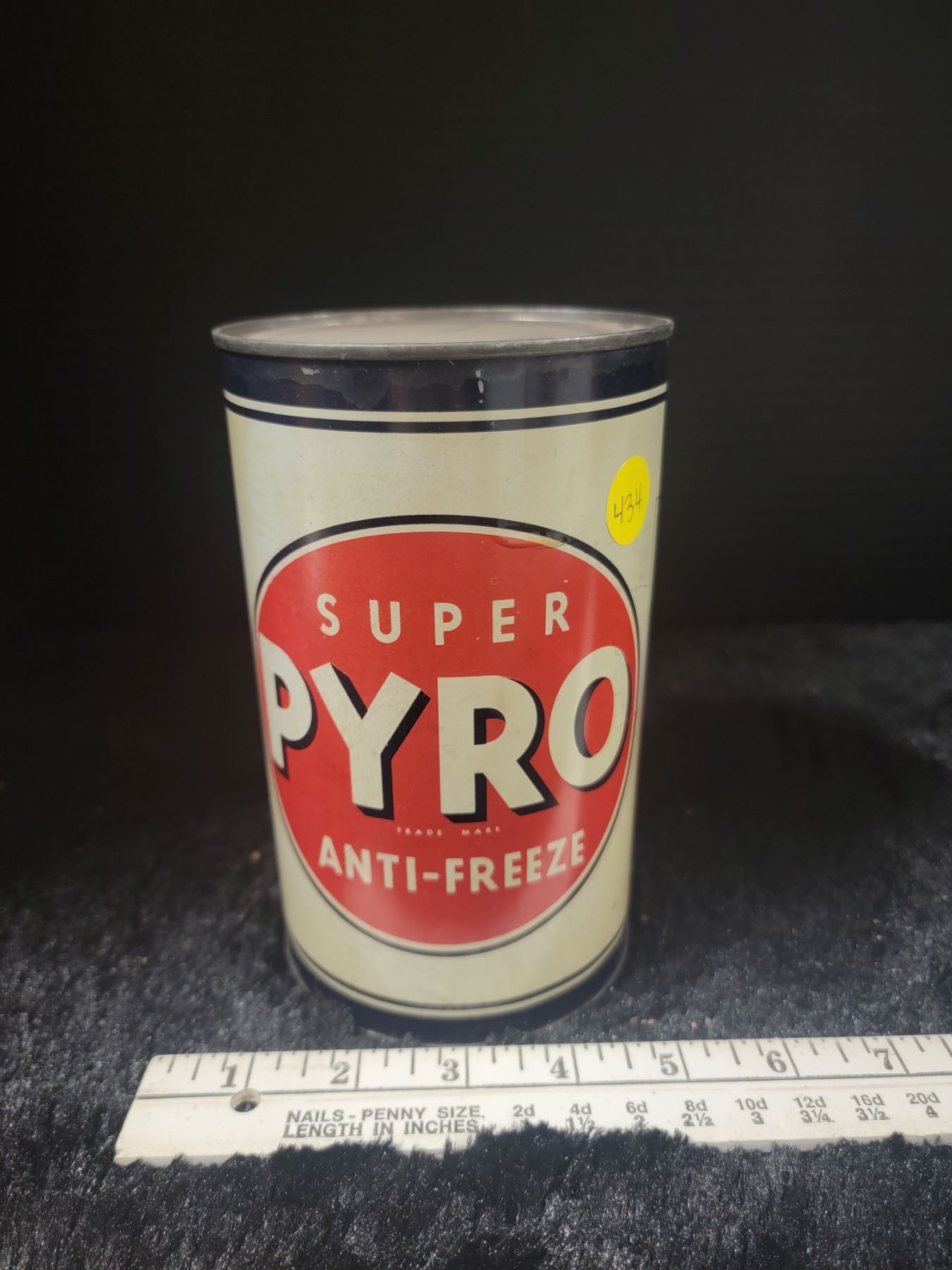 Super Pyro anti-freeze tin - Schmalz Auctions