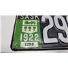 Image 3 : Saskatchewan license plate - 29870, w/ 1922 license plate tag - 1290