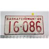 Image 1 : 1945 Saskatchewan license plate - 16-086