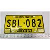 Image 1 : Yellow Alberta license plate - SBL-082