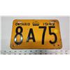 Image 1 : 1942 Ontario license plate - 8A-75