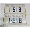 Image 1 : Pair of 1961 Saskatchewan license plates - 1-518