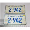Image 1 : Pair of 1972 Saskatchewan license plates - 2-942