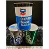 Image 4 : 3x 1 quart motor oil tins Chevron & 2 Esso (full)