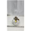 Image 1 : Clear glass oil lamp, with chimney