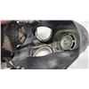 Image 4 : Vintage military gas mask