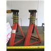 Image 1 : pair of 1.5 ton jack stands