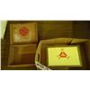 Image 3 : 2 cigar baoxes with some cigars