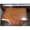 Image 2 : Durham 3 Drawer Nightstand (28 x 17 x 26")