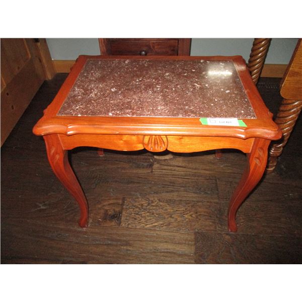 Small Table ( 21 x 15 x 18 ")