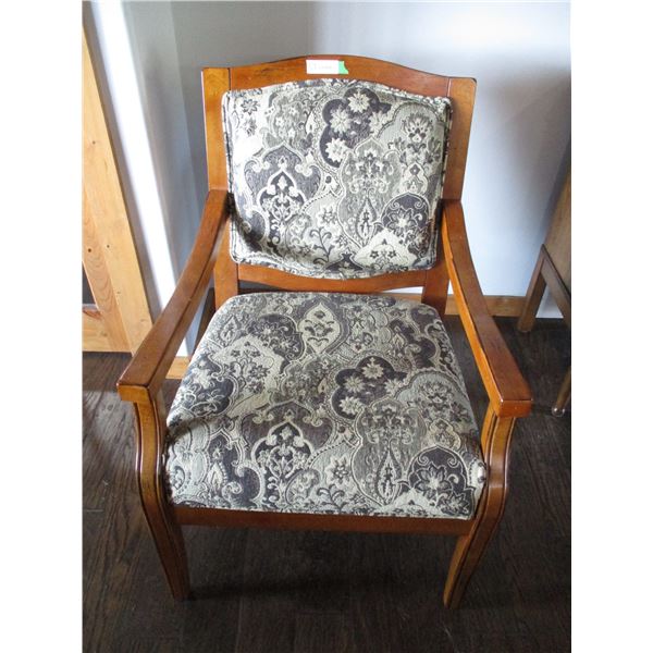 Wooden Sitting Chair with Padding
