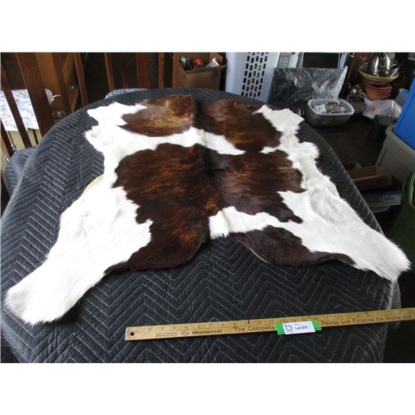 Small Tanned Hide (32 x 30) Calf