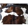 Image 2 : Small Tanned Hide (32 x 30) Calf