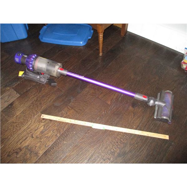 Dyson Cyclone V10 Animal