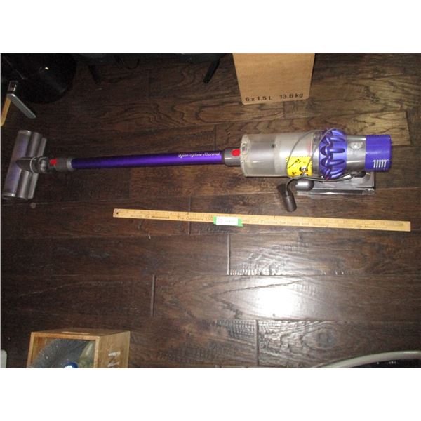 Dyson Cyclone V10 Animal