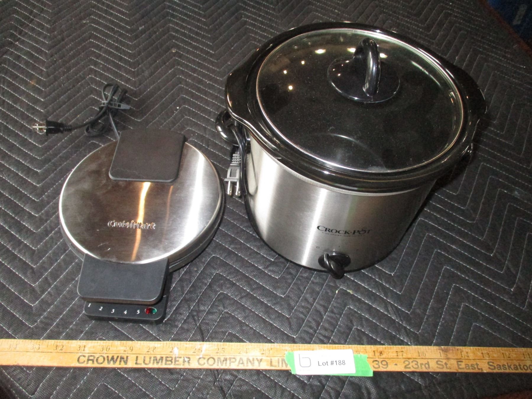 Cuisinart Waffle Iron, Crockpot Bodnarus Auctioneering