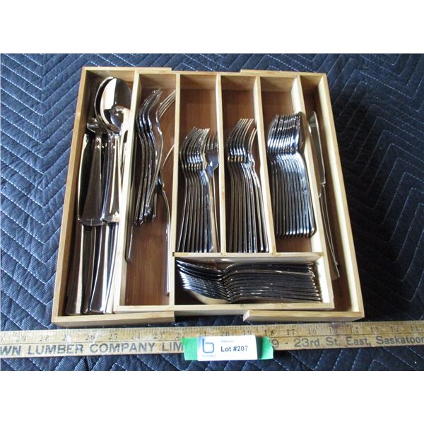 Cutlery Set with Holder