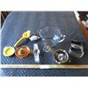 Image 1 : Huge Measuring, Juicer, Misc.