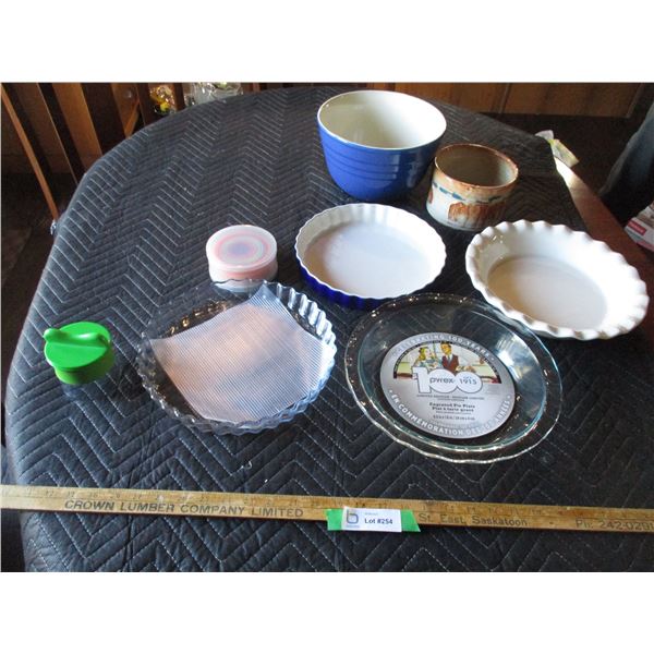 Pie Plates, Bowls