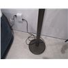 Image 3 : Floor Lamp (72" Tall)