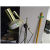 Image 2 : Floor Lamp, Corn Broom