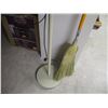 Image 3 : Floor Lamp, Corn Broom