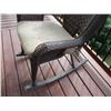 Image 4 : Wicker Rocker