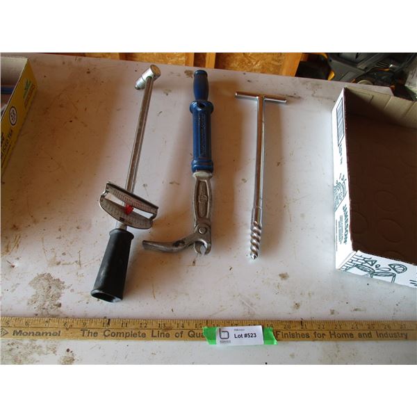 Nail Puller, Torque Wrench, Extractor