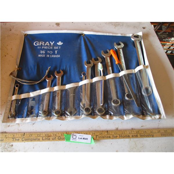 Gray Partial Wrench Set