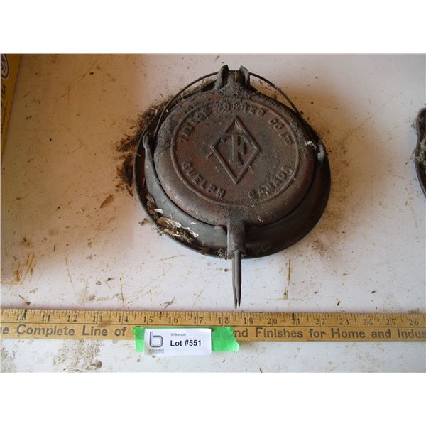 Vintage Cast Iron Waffle Iron (Missing Handle)