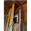 Image 3 : Lumber with Exterior Door