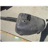 Image 5 : Poulin 18" Bar Chainsaw with Carry Case