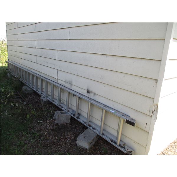 40' Extension Ladder