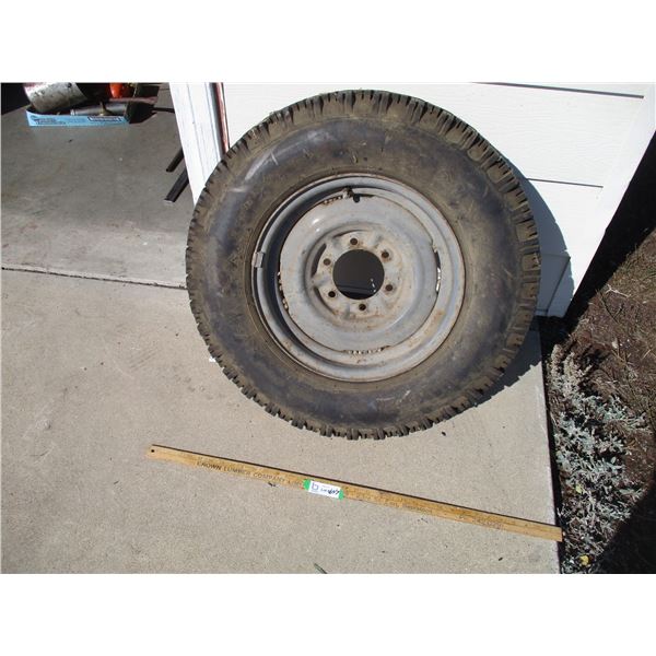 Tire on Rim (878-15)