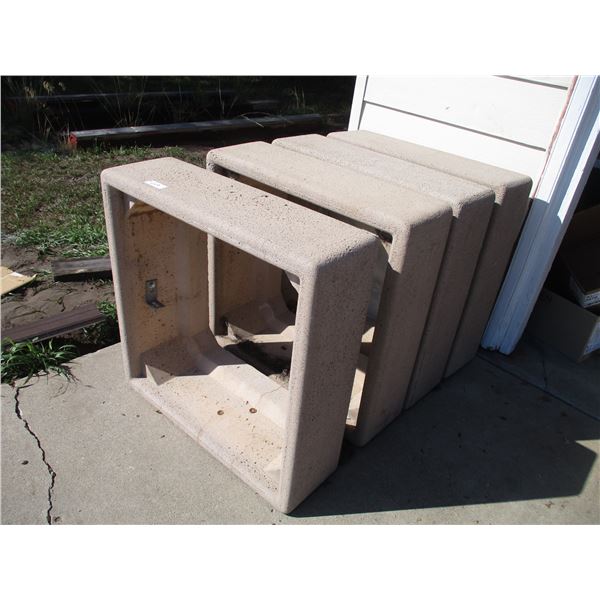 (4x Bid Price) (4) Cement Planters