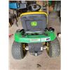 Image 4 : JD 125 Riding Mower, 388 hrs, 42" hydro, SN. GX0125A052069 (running)