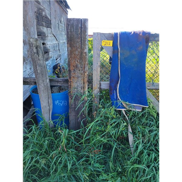 Barrel & blue blanket